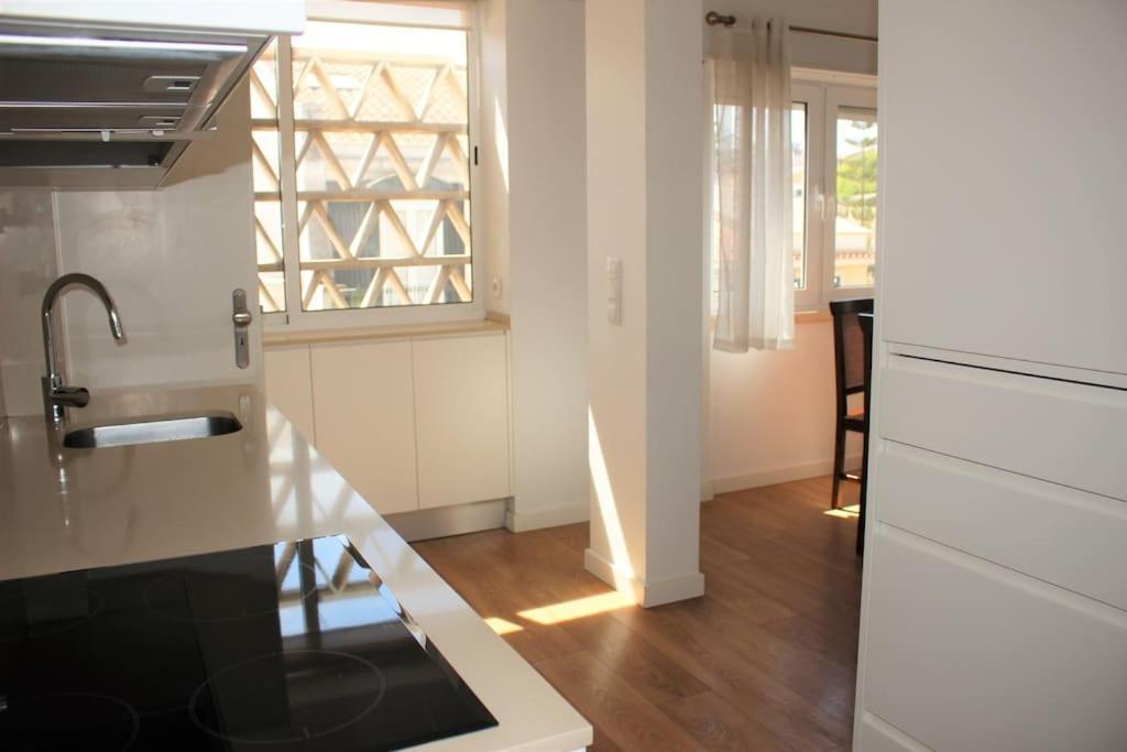 Sunny Apartment In Lissabon Exterior foto
